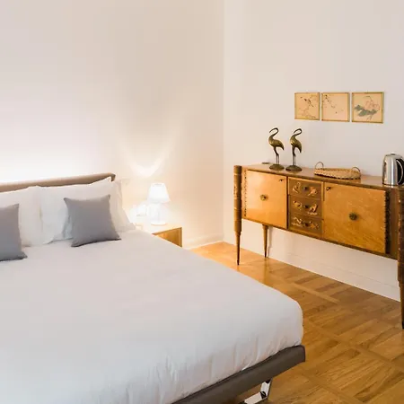 Triestevillas Viandante Huge & Unique 360m2 W 17 Windows Luxurious 5bedroom Flat *