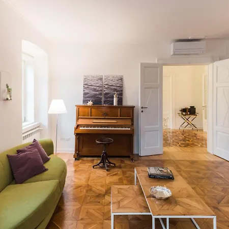 Triestevillas Viandante Huge & Unique 360m2 W 17 Windows Luxurious 5bedroom Flat Appartement *