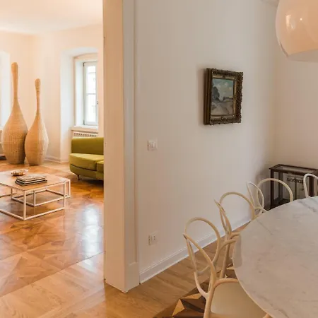 Triestevillas Viandante Huge & Unique 360m2 W 17 Windows Luxurious 5bedroom Flat Appartement *